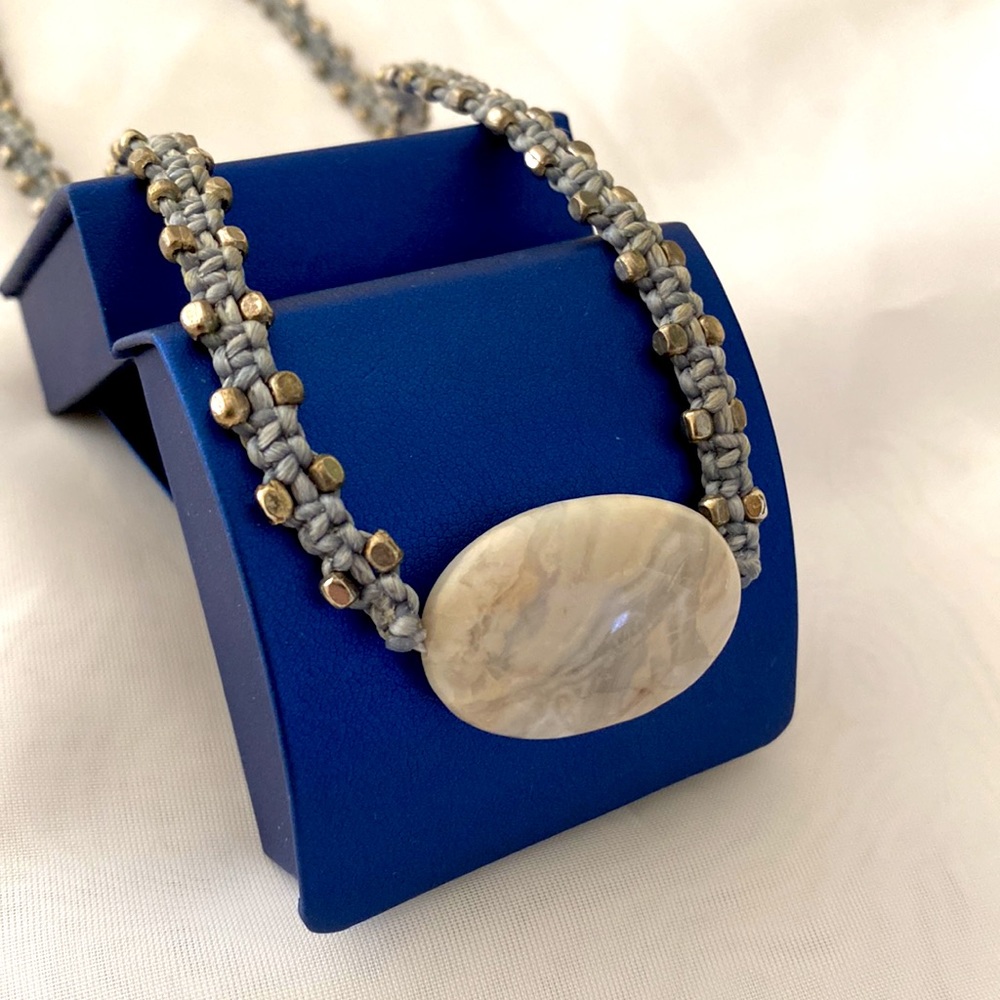 Natural Stone and Beaded Pendant Necklace